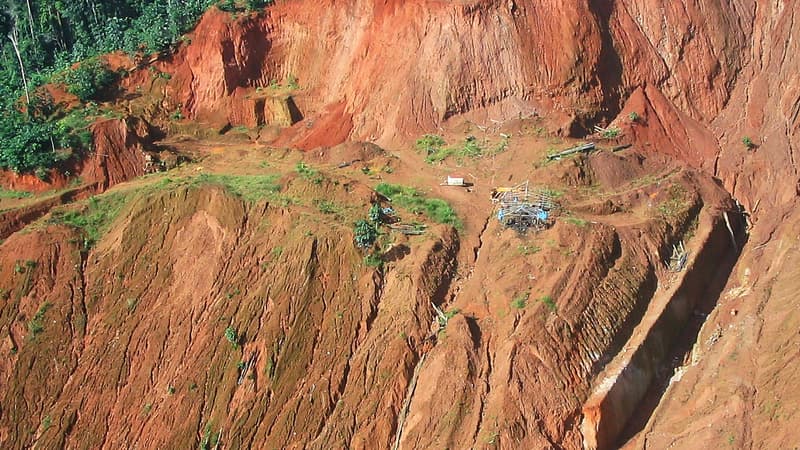 Cette annulation ne concerne pas le projet phare de Montagne d'or qui prévoit l'exploitation d'une mine de 2,5 km de long, à partir de 2022, au sud de Saint-Laurent-du-Maroni