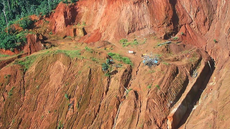 Cette annulation ne concerne pas le projet phare de Montagne d'or qui prévoit l'exploitation d'une mine de 2,5 km de long, à partir de 2022, au sud de Saint-Laurent-du-Maroni 