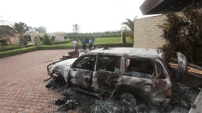 Dans l'enceinte du consulat américain à Benghazi, mercredi. L'ambassadeur des Etats-Unis en Libye Christopher Stevens et trois autres membres du personnel diplomatique américain ont péri mardi soir après avoir quitté ce bâtiment, pris d'assaut par des man