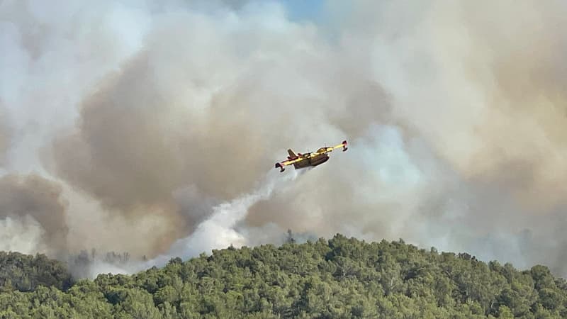 Incendie dans l'Aude: les sapeurs-pompiers espèrent 