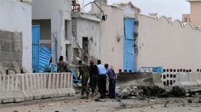 Un kamikaze et plusieurs hommes armés ont attaqué mercredi le bureau du Programme des Nations unies pour le développement (Pnud) à Mogadiscio, mais les forces de l'Union africaine disent être parvenues à sécuriser le complexe. L'attaque, pour laquelle auc