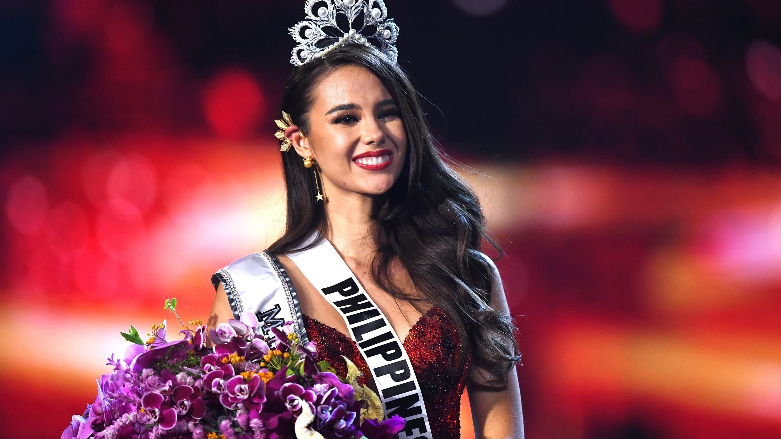 Miss Univers Catriona Gray, Miss Philippines, décroche la couronne