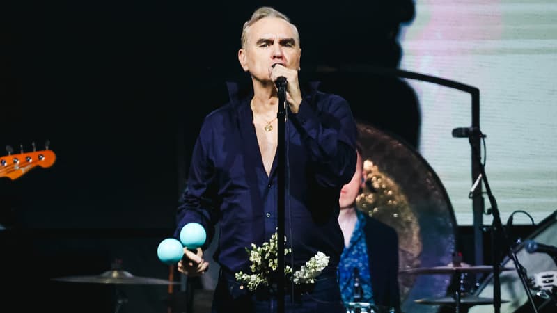 Incapable de dormir à cause du bruit, Morrissey annule un concert à Valence