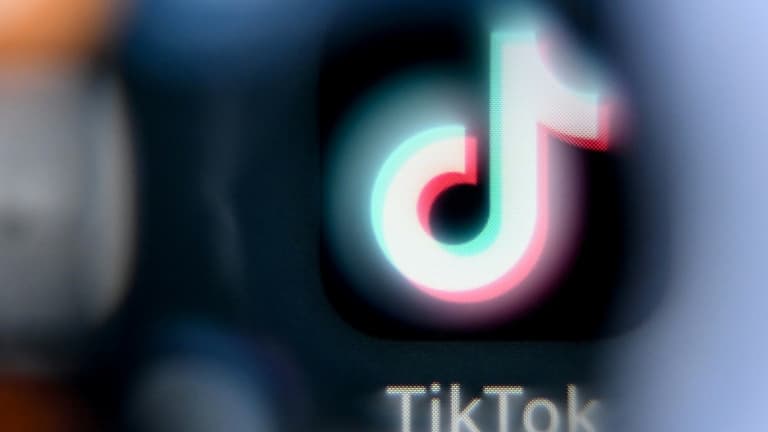 TIKTOK: UN ACCORD AURAIT ENFIN ÉTÉ TROUVÉ, LE RÉSEAU SOCIAL VA-T-IL PASSER SOUS PAVILLON AMÉRICAIN?