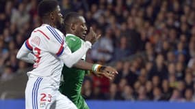 Max-Alain Gradel face à Samuel Umtiti