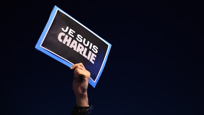 Une pancarte "Je suis Charlie", brandie lors d'une mobilisation à Marseille mercredi soir.