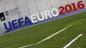 La PME familiale assurera le transport de tous les acteurs officiels (joueurs, arbitres, staff, VIP) qui participent à l'Euro 2016.