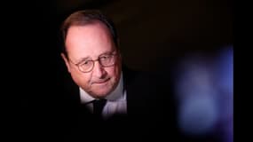 Désormais, "rien ne peut se faire" sans les socialistes, affirme François Hollande