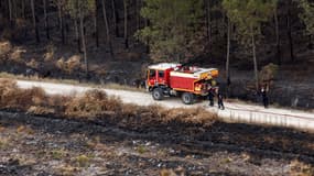 À Landiras, l'incendie qui a brûlé 13.800 hectares en deux semaines est désormais fixé.