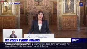 Paris: pour Anne Hidalgo, "la vaccination doit être une priorité absolue"