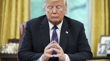 Le président des Etats-Unis Donald Trump, lors d'une conversation téléphonique avec le président mexicain d'alors Enrique Pena Nieto, le 27 août 2018 à Washington DC.