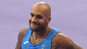 Marcell Jacobs sur la piste du 100m lors des Jeux olympique de Paris 2024