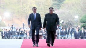 Le dirigeant de la Corée du Nord, Moon Jae-in, et le dirigeant de la Corée du Nord, Kim Jong-un