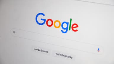 Le moteur de recherche de Google est au cœur des accusations d'abus de position dominante auxquelles l'entreprise doit répondre lors d'un procès qui débute mardi 12 septembre.