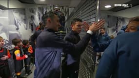 Real Madrid-PSG: Navas retrouve Marcelo et Ramos dans le couloir ... avec un super check 