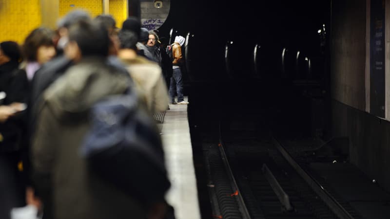 Un homme a été mis en examen, soupçonné d'avoir violé une femme dans l'enceinte du RER B.