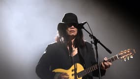 Le chanteur américain Sixto Rodriguez sur la scène du Zenith de Paris le 4 juin 2013. on June 4, 2013 in Paris.