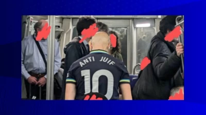 Un homme avec un maillot floqué "anti-juif" dans le métro parisien