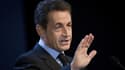 Dans le discours qu'il prononcera jeudi à Toulon, Nicolas Sarkozy va s'efforcer de dessiner les perspectives d'une sortie de la crise de la zone euro, sur laquelle se jouera son éventuelle réélection en 2012. /Photo prise le 25 novembre 2011/REUTERS/Lione