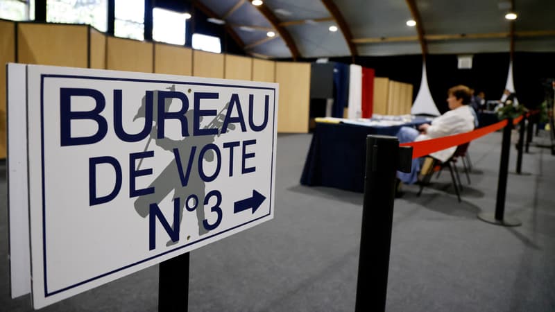 EN DIRECT - Elections législatives 2022: les bureaux de vote ouvrent à 8h pour le second tour