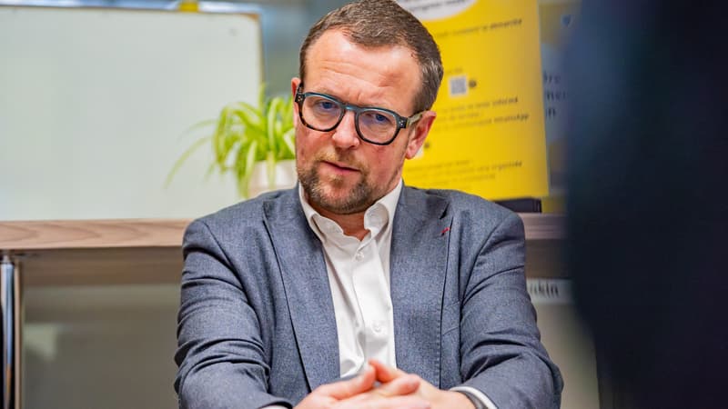 Résultats des municipales 2026 à Villeurbanne: le maire sortant Cédric Van Styvendael en ballotage favorable, cinq listes au second tour