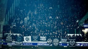 Des fans du PAOK pendant un déplacement à Lille en Ligue Europa, le 23 octobre 2025
