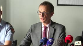 Le procureur de la République de Grenoble, Eric Vaillant, le 23 octobre 2024 lors d'une conférence de presse sur le trafic de drogue dans la ville de l'Isère.