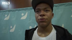 Mbappé s'est rendu à Bondy auprès d'enfants hospitalisés avec l'association Premiers de Cordée