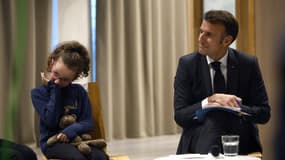 Emmanuel Macron lors d'une visite à la maison de l'autisme à Aubervilliers le 14 novembre 2023 