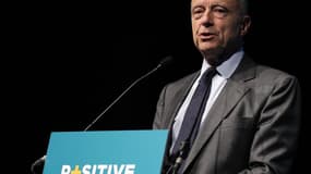 Alain Juppé est le candidat UMP préféré des Français dans l'optique de 2017 selon un sondage publié samedi.