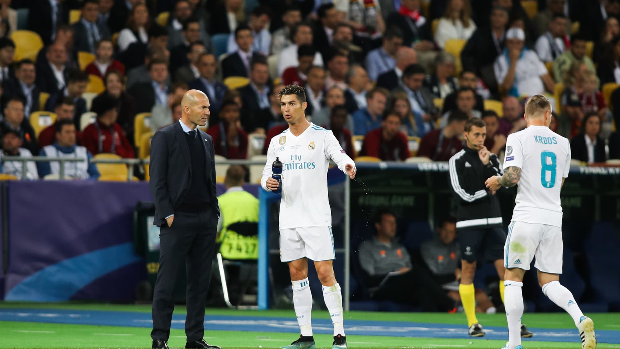 Zidane et Cristiano Ronaldo avec le Real en mai 2018 Zidane et Cristiano Ronaldo avec le Real en mai 2018