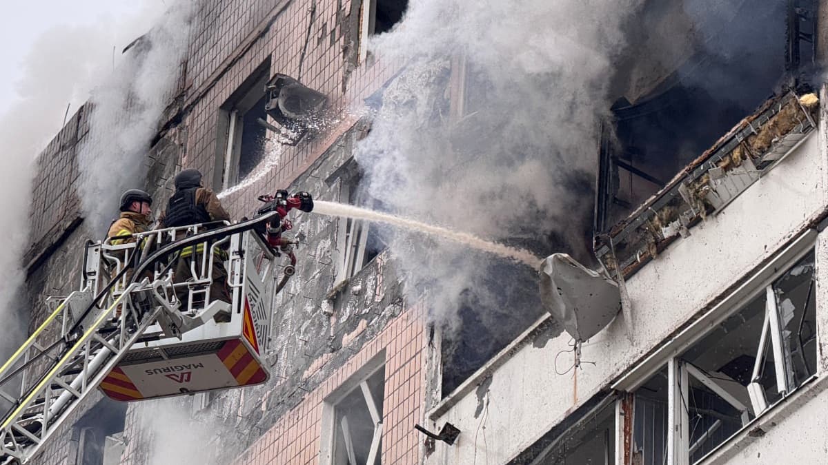 Guerre en Ukraine: des frappes russes font au moins 26 blessés à Zaporijjia