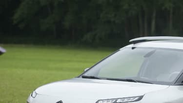 Ce C4 Cactus a servi de démonstrateur pour les nouveaux amortisseurs à butée hydrauliques qui incarnent le nouveau confort mythique de Citroën.