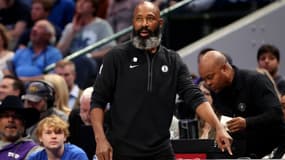 Jacque VAUGHN