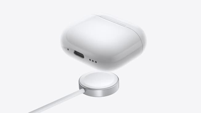 Les Airpods 4 sont compatibles avec la recharge sans fil.