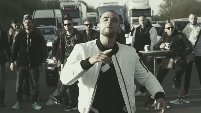 Pour le tournage de son nouveau clip, Toka, le rappeur Fianso, alias Sofiane Zermani, a interrompu jeudi 6 avril, pendant de longues minutes, le trafic sur l'un des axes les plus chargés de France.
