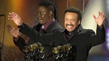 Maurice White lors de l'entrée du groupe Earth, Wind & Fire au Rock and Roll Hall of Fame à New York en 2000.