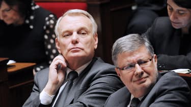 Le Premier ministre, Jean-Marc Ayrault, et le ministre des Relations avec le Parlement, Alain Vidalies, le 9 avril 2013.