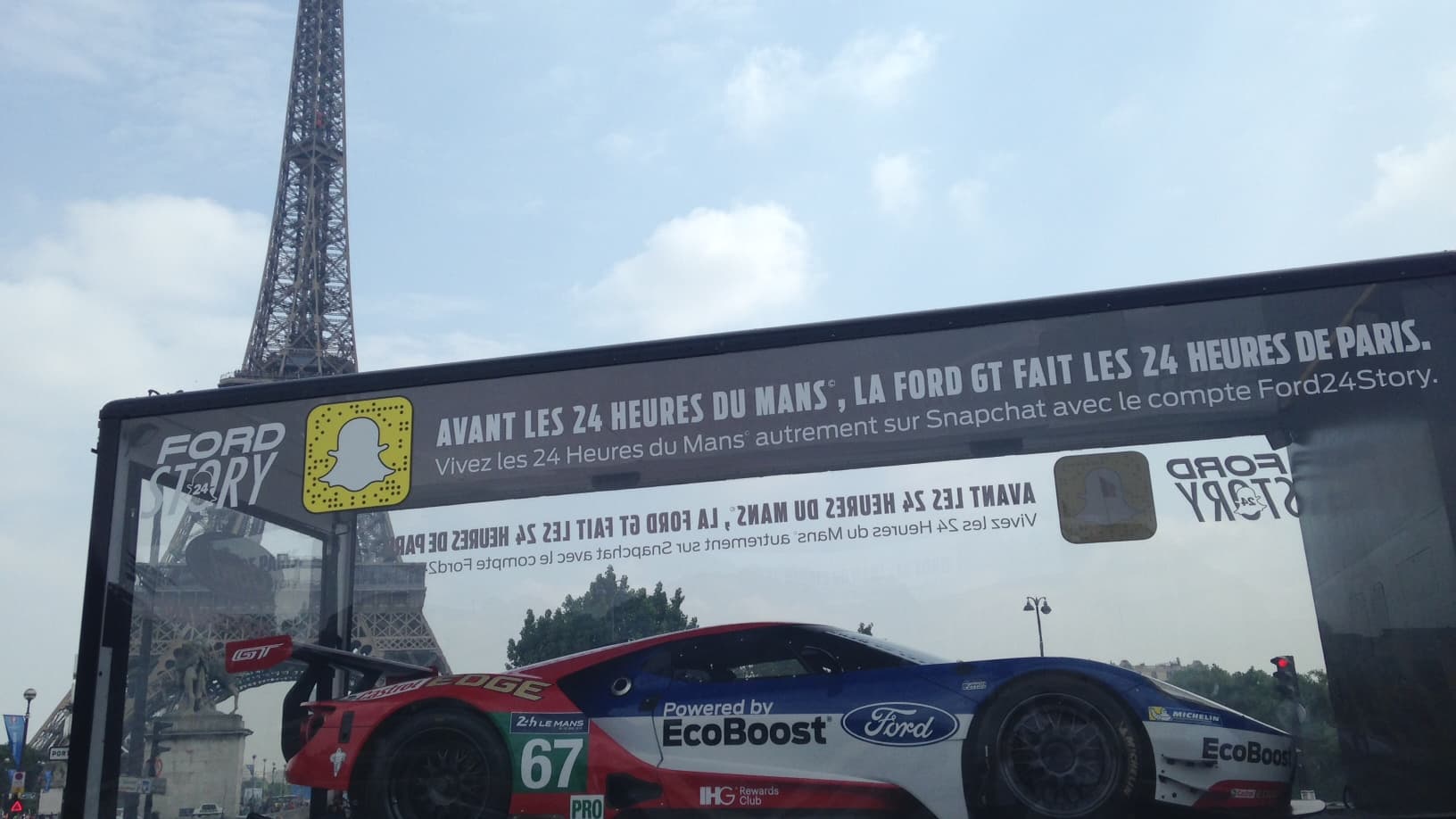 Cette Ford GT n'est qu'un mulet, les quatre voitures engagées aux 24 Heures ont déjà ralliées Le Mans. Cette Ford GT n'est qu'un mulet, les quatre voitures engagées aux 24 Heures ont déjà ralliées Le Mans.