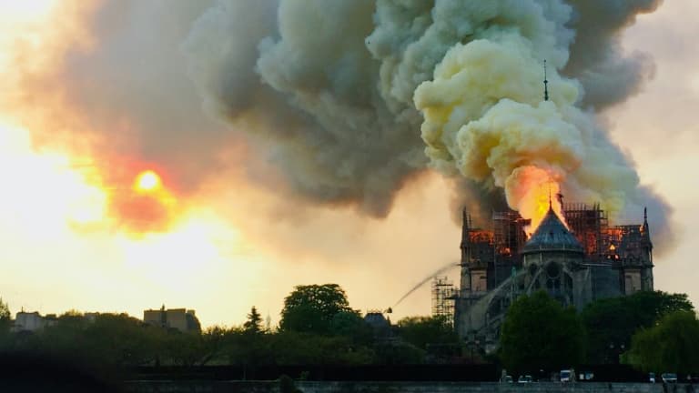 L'incendie de Notre-Dame de Paris le 15 avril 2019 
