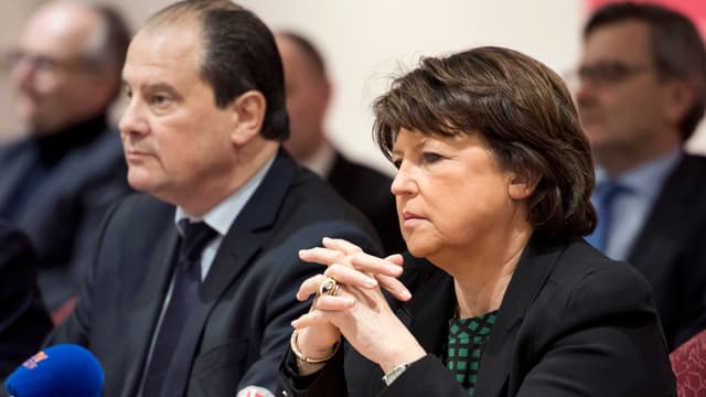 Jean-Christophe Cambadélis et Martine Aubry en conférence de presse à Lille le 23 janvier 2015.