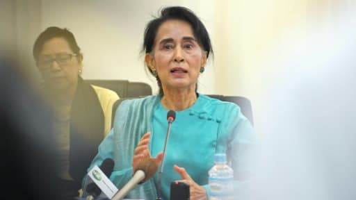 L'opposante birmane Aung San Suu Kyi à Naypyidaw, en Birmanie, le 25 juin 2015