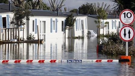 Inondations à Aytre, après le passage de la tempête Xynthia. Une subvention de 35,6 millions d'euros vient d'être octroyée par la Commission européenne aux départements français sinistrés par la tempête qui a fait 53 morts en février 2010. /Photo prise le