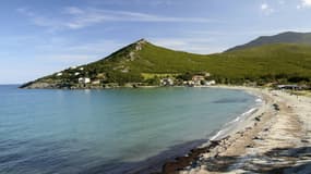 La plage d'Ampuglia à Pietracorbara, au Cap Corse, dans le nord de l'île de Beauté, le 26 mai 2021