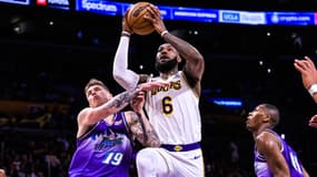 LeBron James lors du match des Lakers face au Utah Jazz, 9 avril 2023