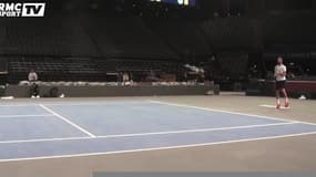Paire s'entraîne sous les yeux de Shy'm