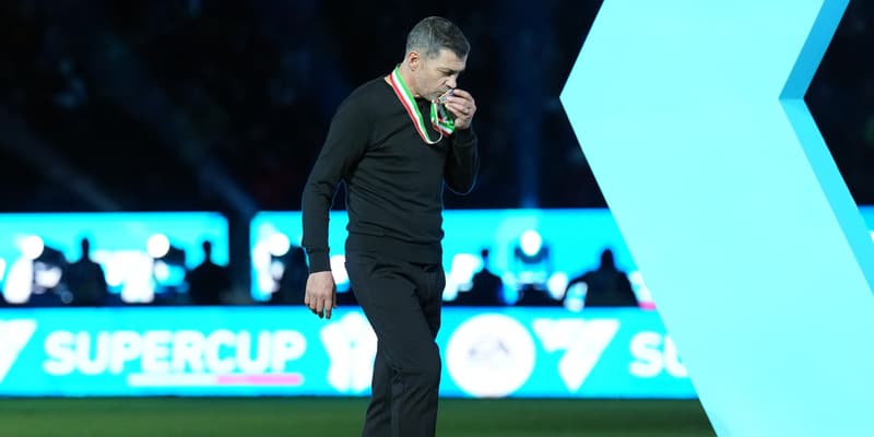 Sergio Conceição avec l'AC Milan, à Riyad le 6 janvier 2025