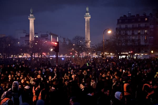 Manifestation contre la réforme des retraites en décembre 2019 place de la Nation, à Paris.