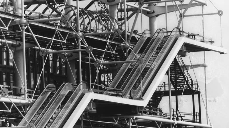 Les grands travaux débutent en mai 1972. Le musée ouvrira cinq ans plus tard, en 1977.