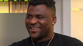 Francis Ngannou dans les locaux d'RMC Sport, en février 2025